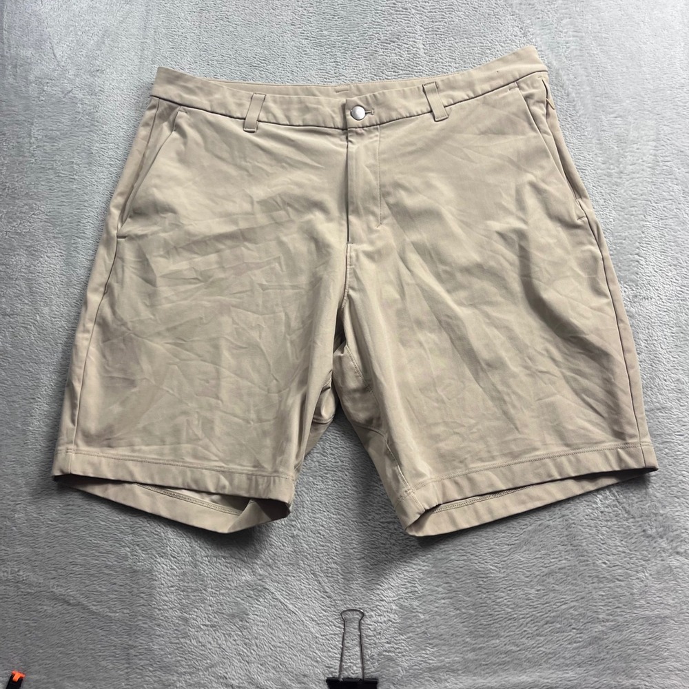Lululemon Commission Short 9 Mens 36 Khaki Tan Chino Golf Shorts LM7B96S